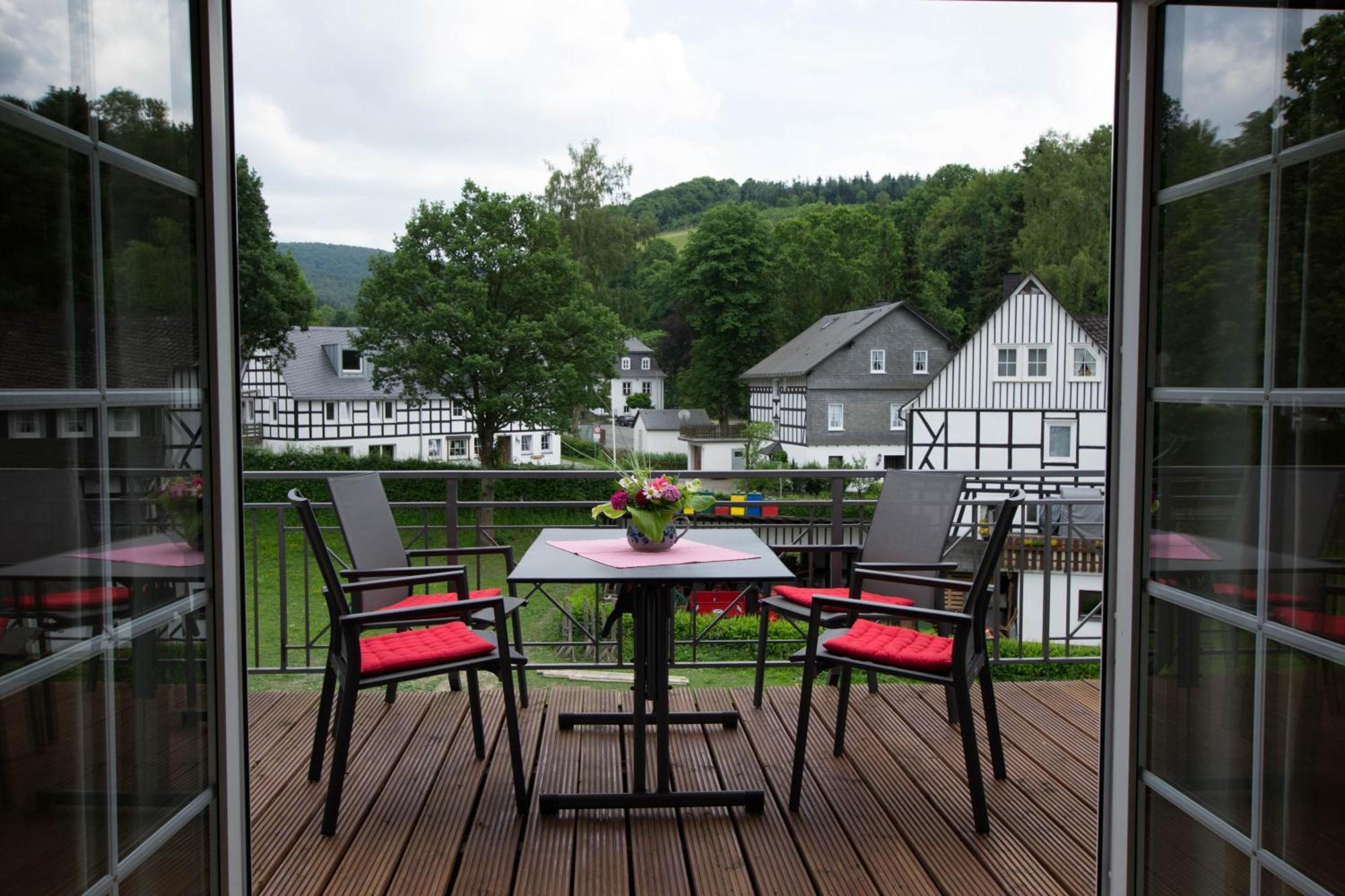 Ferienwohnung Feldmann-Schuette Schmallenberg Esterno foto